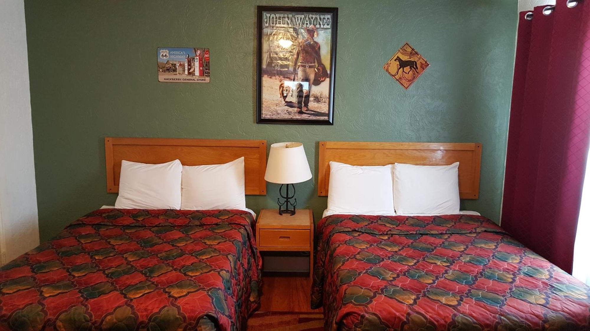 Deluxe Inn Seligman Oda fotoğraf